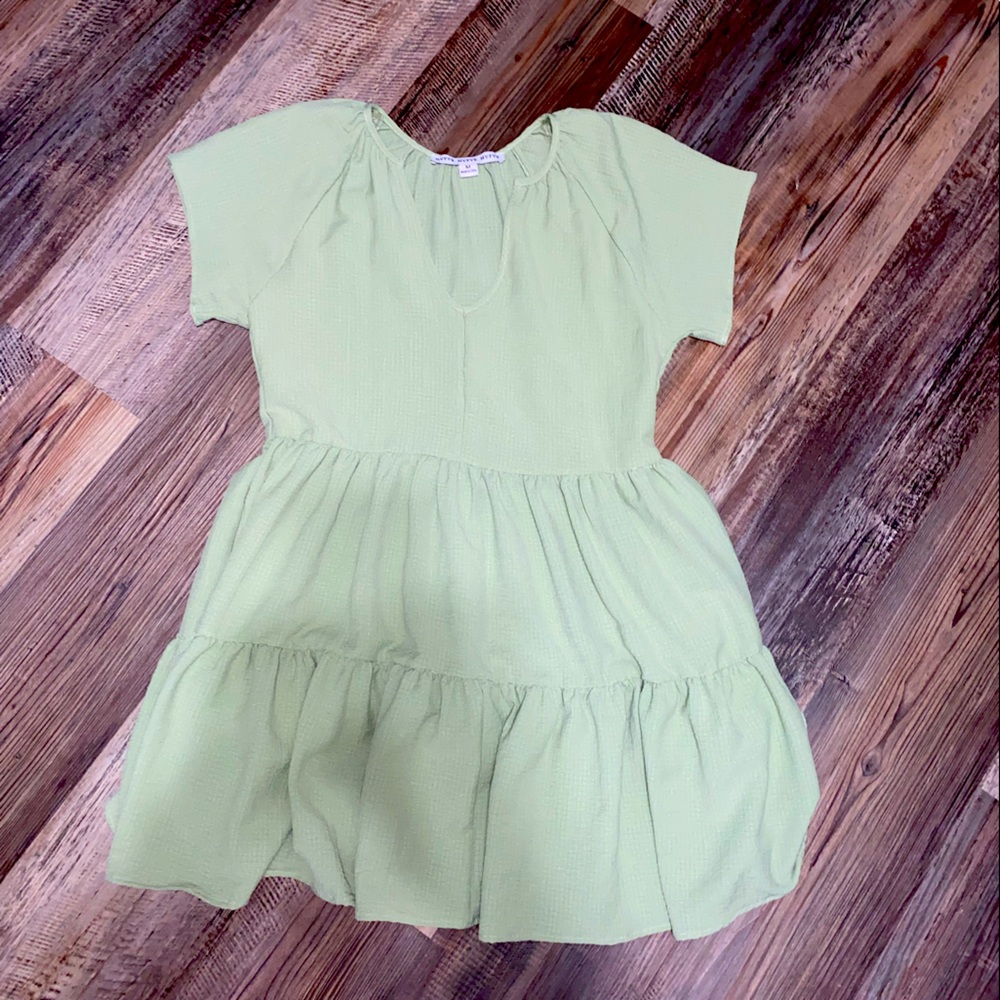 Short dress